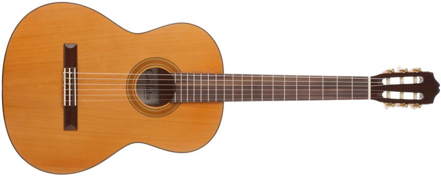 Gitara klasyczna z cedrowym topem i nylonowymi strunami – tradycyjny instrument dla początkujących i do muzyki klasycznej